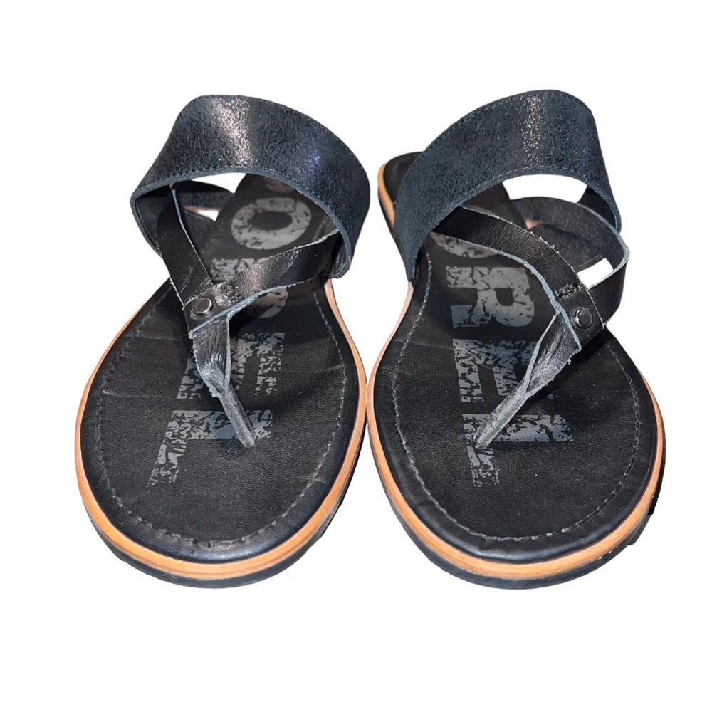 Sorel Ella Flip Black Sandals